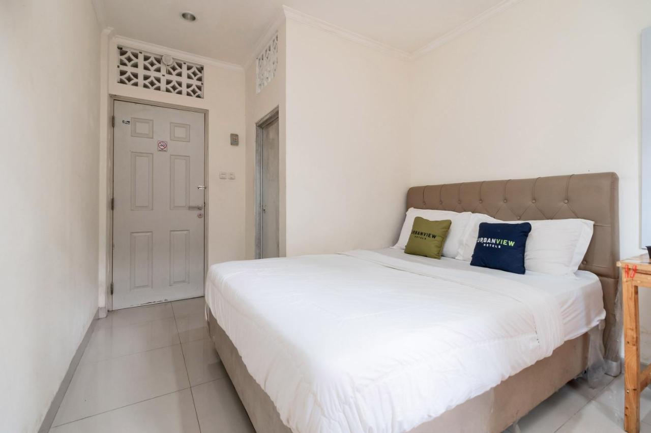 Urbanview Hotel Minongga Pondok Labu By Reddoorz جاكرتا المظهر الخارجي الصورة