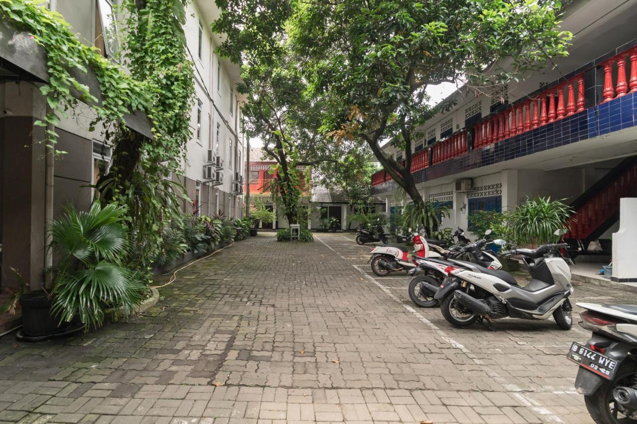 Urbanview Hotel Minongga Pondok Labu By Reddoorz جاكرتا المظهر الخارجي الصورة