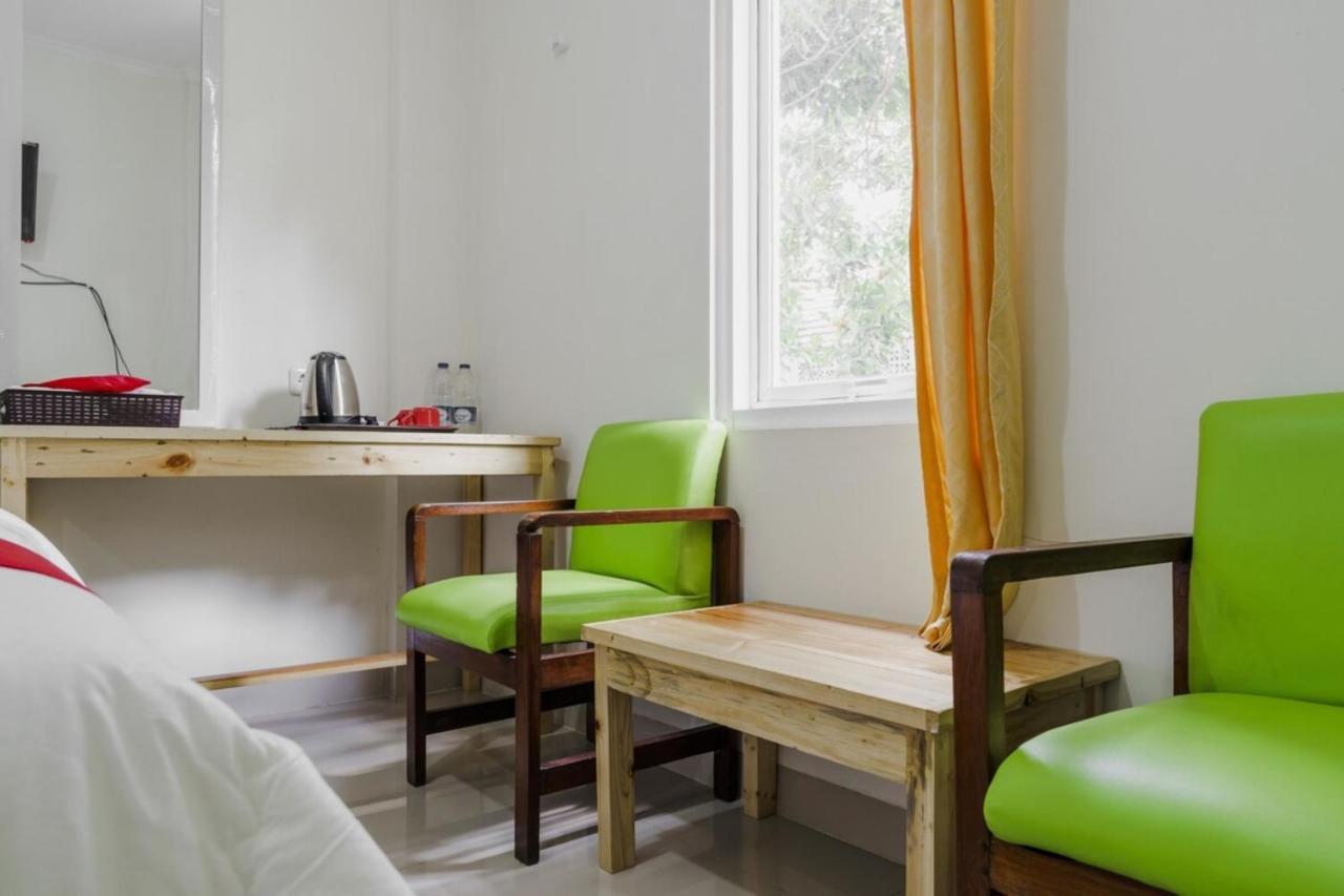 Urbanview Hotel Minongga Pondok Labu By Reddoorz جاكرتا المظهر الخارجي الصورة